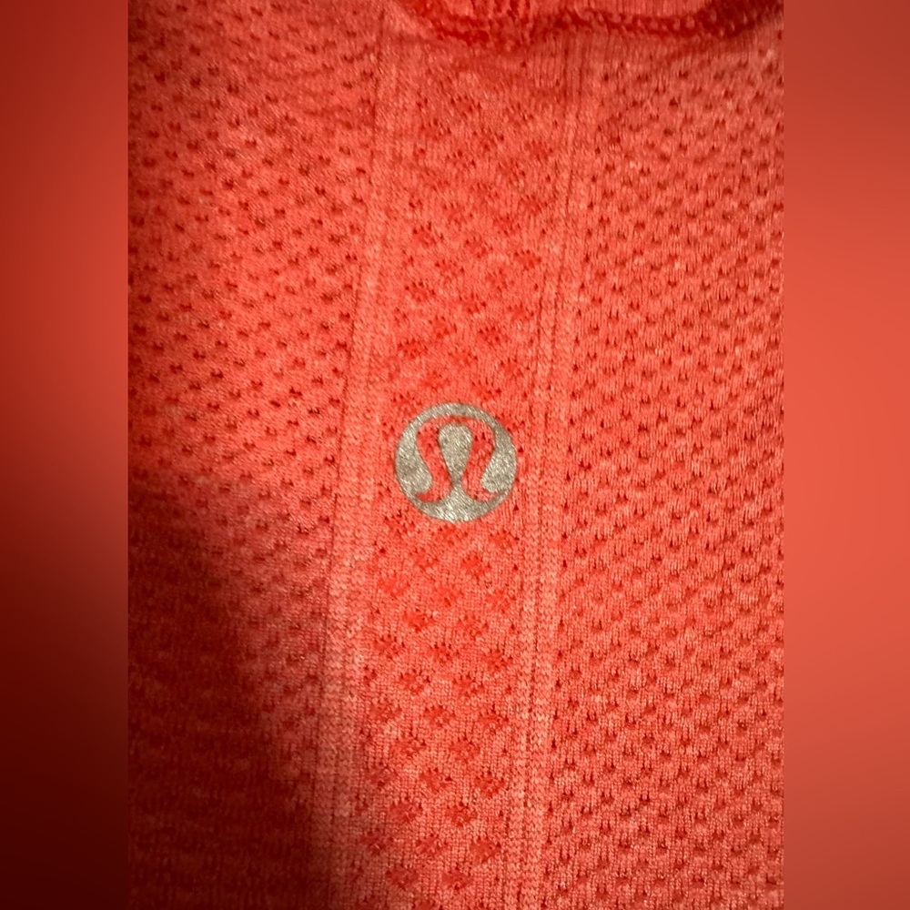 Lululemon Run: Swiftly Turtleneck In Love Red Siz… - image 5